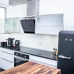K2 Klimatisiert * Friedrichshafen