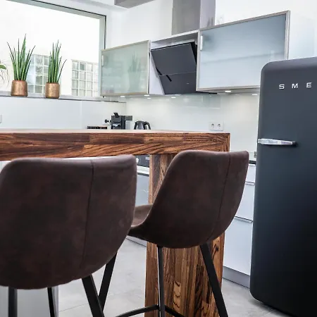 K2 Klimatisiert * Friedrichshafen